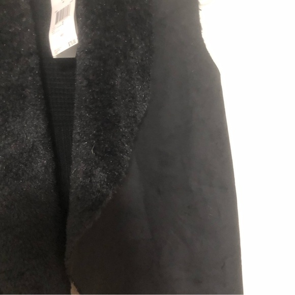 Chelsea & Theodore Faux Fur Sherpa Vest Black New Small - Picture 2 of 7